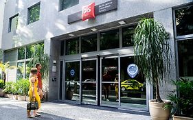 Ibis Copacabana Posto 5